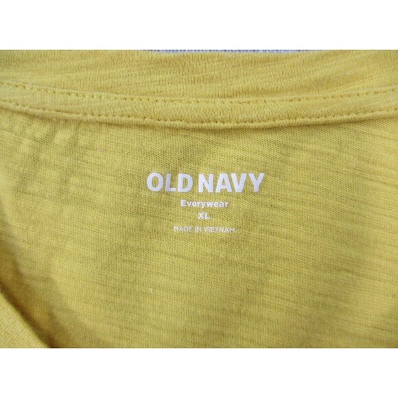 Old Navy Flannels Pumpkins Bonfires Autumn Graphic Tee Shirt Womens XL Yellow - Picture 3 of 8